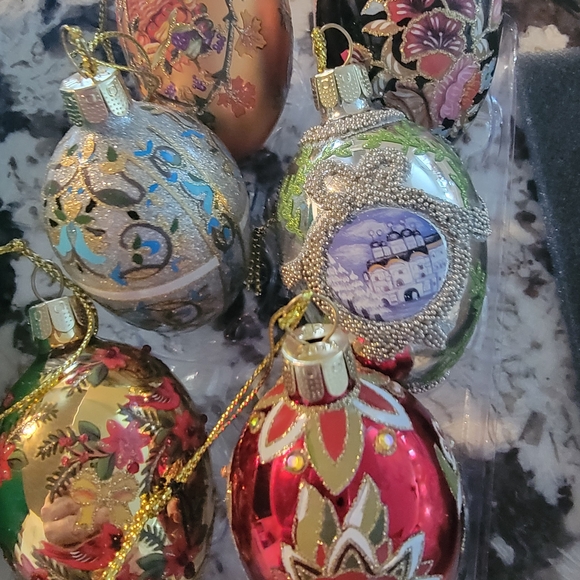 Joan Rivers 12 Russian Faberge Inspired Egg Ornaments - Picture 2 of 7